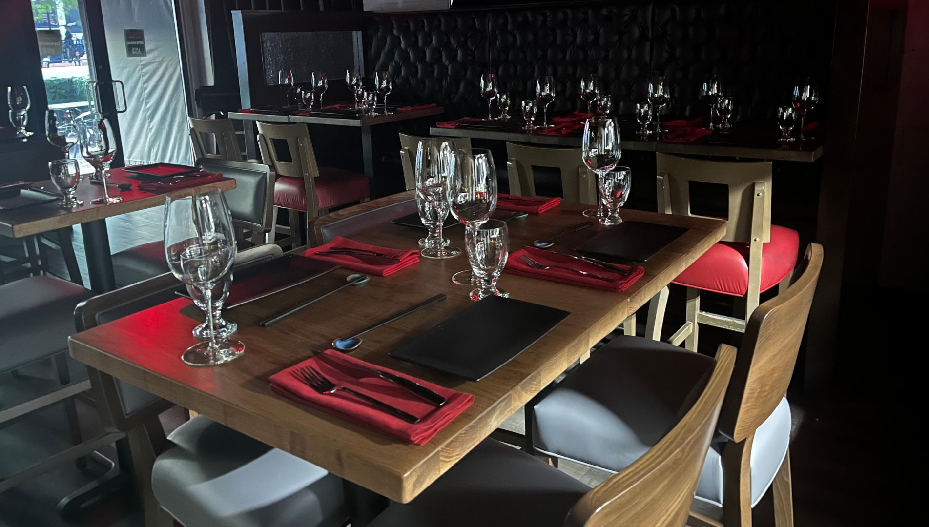 Reserve-a-table-slider-2